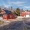 Enchanting 3BR Farmhouse Retreat Nature Getaway - Gorham