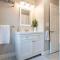 Enchanting 3BR Farmhouse Retreat Nature Getaway - Gorham