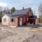 Enchanting 3BR Farmhouse Retreat Nature Getaway - Gorham