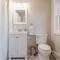 Enchanting 3BR Farmhouse Retreat Nature Getaway - Gorham
