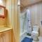 Less Than 1 Mi to Nubs Nob Ski Cabin with Sauna and Deck! - Харбор-Спрингс