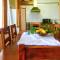 Spacious Apartment in Pollença with Shared Pool - Pollença