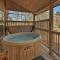 Cabin with Hot Tub - Near Nantahala Outdoor Center!