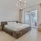 Brand New Beautiful & HUGE Centrally Located APT - Dubaj