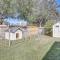 Community Pool and Courts Missouri City Gem with Yard - Fresno