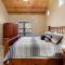 Resort Style Pine Top Cabin, Deck Views and Sleeps 12 - Indian Pine