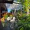Sun and Shade Apartment