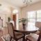 Nice big house in Woodlands area - Spring