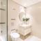 LUX The Beachfront Island View Suite - Dubaj