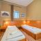 Easy Star Hotel