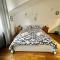 Riverside apartment - Praha