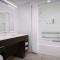Home2 Suites by Hilton Clarksville/Ft. Campbell