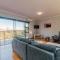 Eagle's Wings - Exquisite mountain view Suite