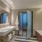 Clayton Hotel City of London - London