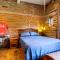 Cozy House with Pool and 3 Bedrooms - 尧特佩克