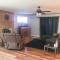 Entire House in the Heart of NW AR with Office Space - سبرينغدل Entire House in the Heart of NW AR with Office Space - سبرينغدل