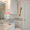 Nettles Island Jensen Beach Home Walk to Ocean! - جنسن بيتش