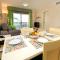 Apartment Esmeralda Suites-3 by Interhome
