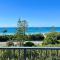 Alex Beachfront Apartment