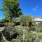 Periwinkle, Grove ,Acorn & Sage Cottages