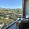 Stunning Apt central to Canberra & surrounds