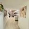 London Excel Cosy Apartment with Balcony & River View close to O2 Arena, Cable Car, City Hall - 伦敦