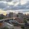 London Excel Cosy Apartment with Balcony & River View close to O2 Arena, Cable Car, City Hall - 伦敦