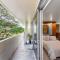 Sanctuary by the Sea/Studio Apt. - Honolulu