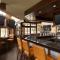 DoubleTree by Hilton Bradley International Airport