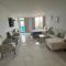 Spacious Condos with Resort Amenities - Sunny Isles Beach - Санни-Айлс-Бич