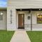 Luxury 4Bd 2Ba w Hot-Tub & Cinema Room - 14 guest Luxury 4Bd 2Ba w Hot-Tub & Cinema Room - 14 guest