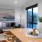 Lipscombe Mt Wellington view luxury house