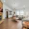 Comfortable home in Raleigh w big fenced backyard - رالي