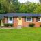 Cute ranch with king bed close to dtown Raleigh - رالي