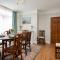Pass the Keys Spacious and Comfortable 3 Bed Home in Birkenhead - Birkenhead