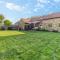 Stunning Barn with Hot Tub on a Secluded Farm - Eckington