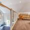 Stunning Barn with Hot Tub on a Secluded Farm - Eckington