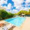 Azzurro Holiday Villas