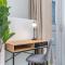 Silkhaus newly furnished studio facing DIFC with pool and gym access - 迪拜