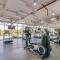 Silkhaus newly furnished studio facing DIFC with pool and gym access - 迪拜