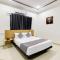Super Townhouse De Alphabet Hotel Kukatpally Nexus Mall - Kukatpally
