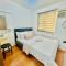 2BR Relaxing Oasis with pool access Sorrento Oasis - Manila