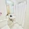 2BR Relaxing Oasis with pool access Sorrento Oasis - Manila