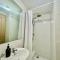 2BR Relaxing Oasis with pool access Sorrento Oasis - Manila