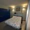 Pippo Cosy Studio Flat with AC