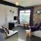 Hop Loft-Barn Conversion, with access to Pool & Hot Tub-at Fox Valley Cottages - Looe