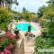 Villa Merkel - 27 pers - 11 chambr - 10 WC - Piscine - Anglet