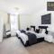 3BR Modern Home - HIGH STREET LOCATION by Luxiety Stays Serviced Accommodation - 切姆