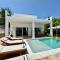 Beachfront Alma Villa with Private Pool ZanzibarHouses - 吉汶瓦
