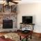 Unit126, 2 bedroom Lower Duck Lake Condo - إيغل ريفير